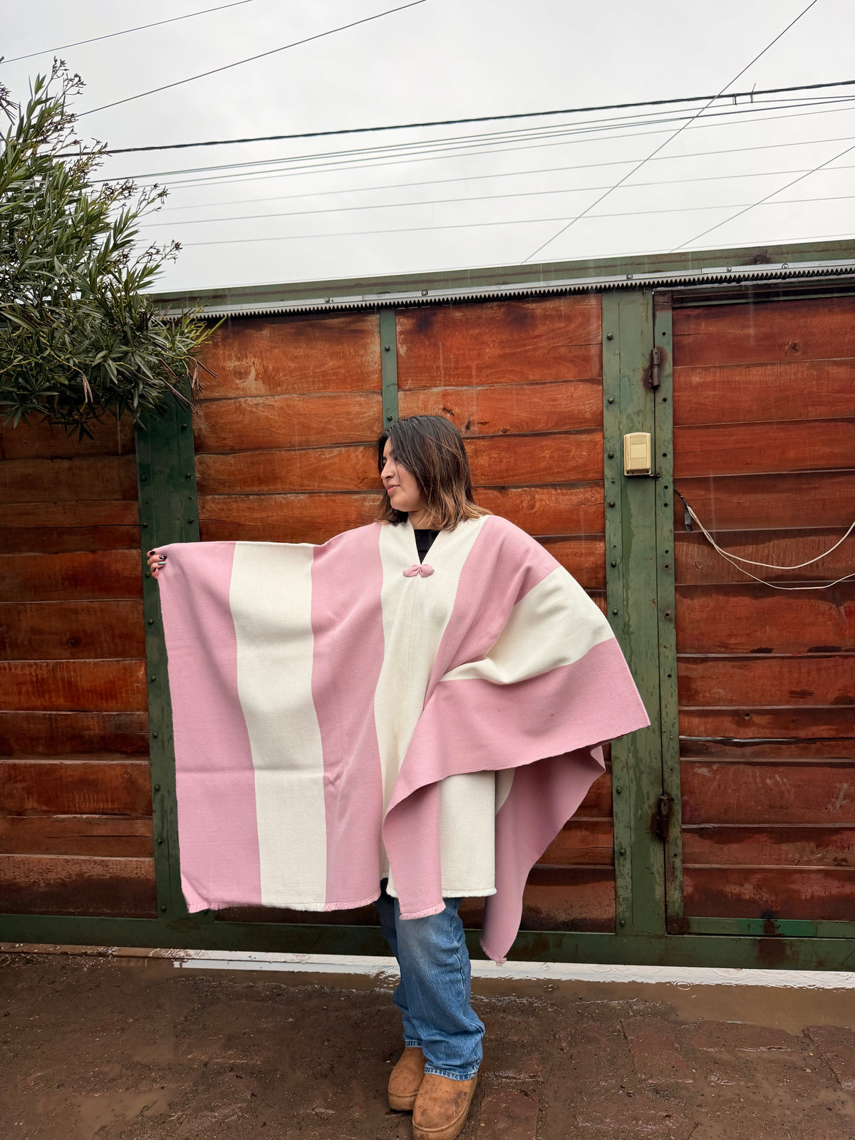 Poncho Campo Campo Rosado con Crudo