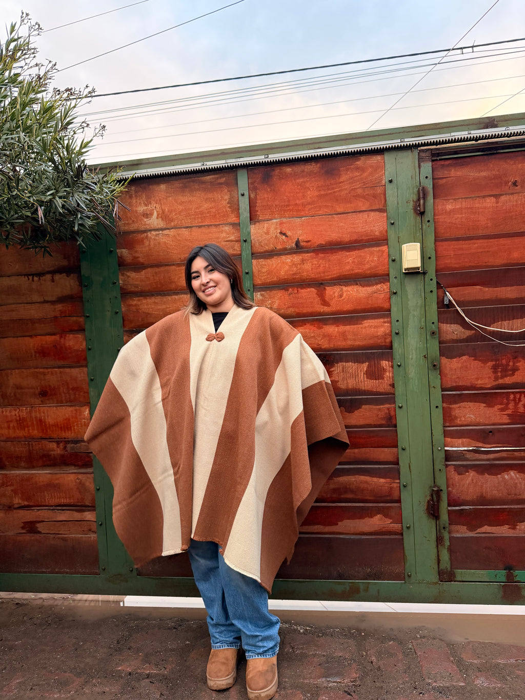 Poncho Campo Campo Vicuña con Beige