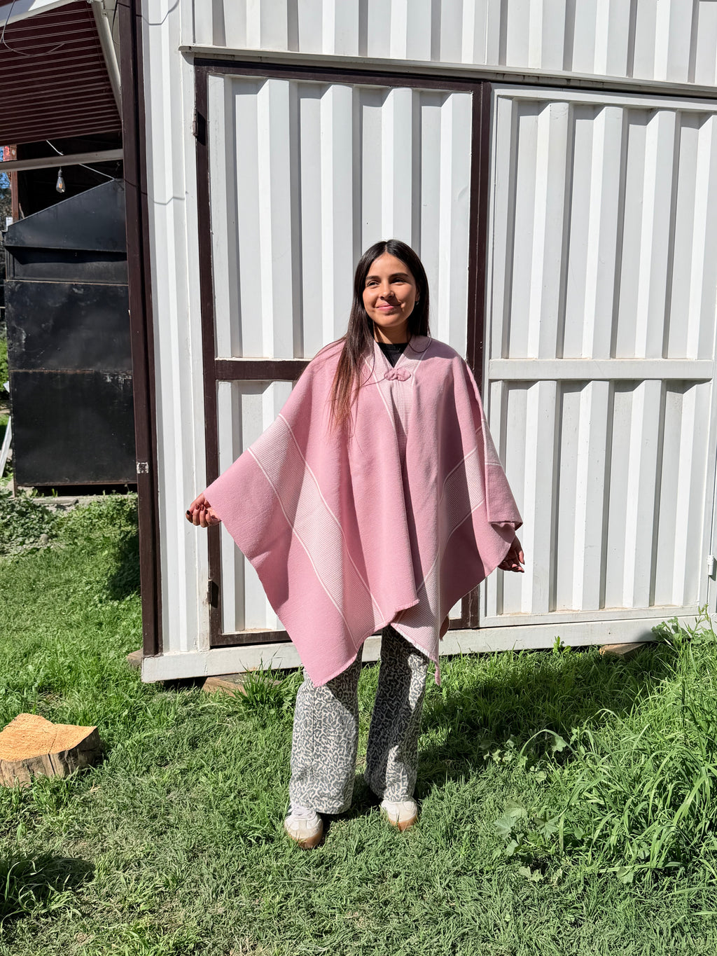Poncho Rosado 1.50mt Diseño Mapuche Crudo