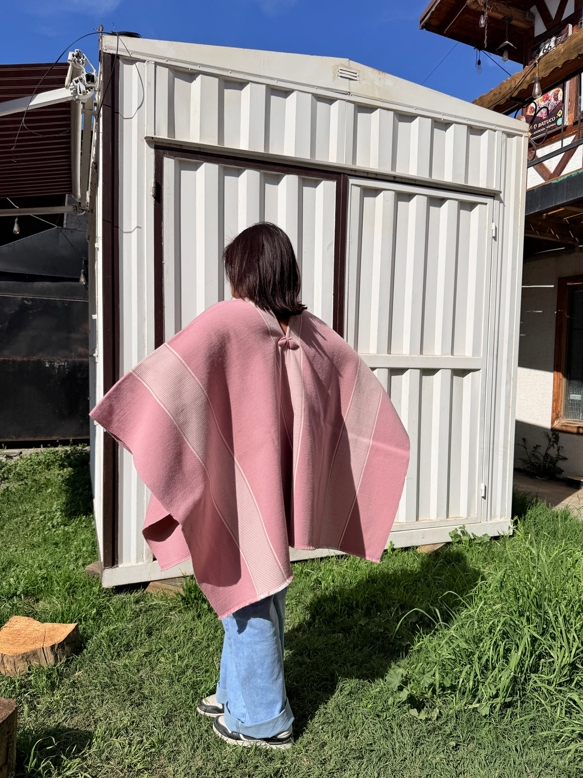 Poncho Rosado 1.60mt Diseño Mapuche Crudo