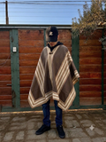 Poncho de Huaso Enguinchado Café con Franjas Beige